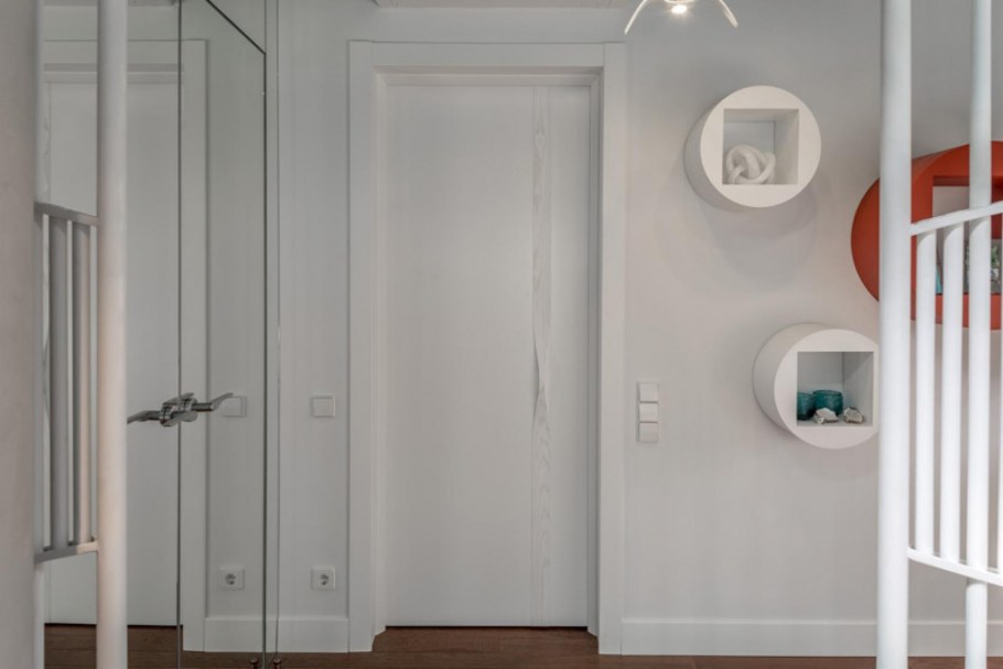 Двери Софья белые