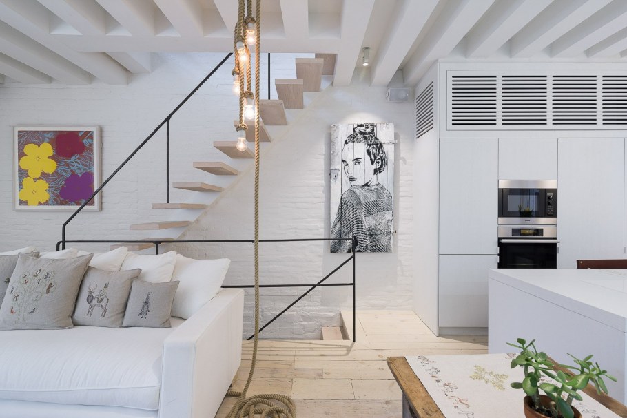 Современный интерьер таунхауса