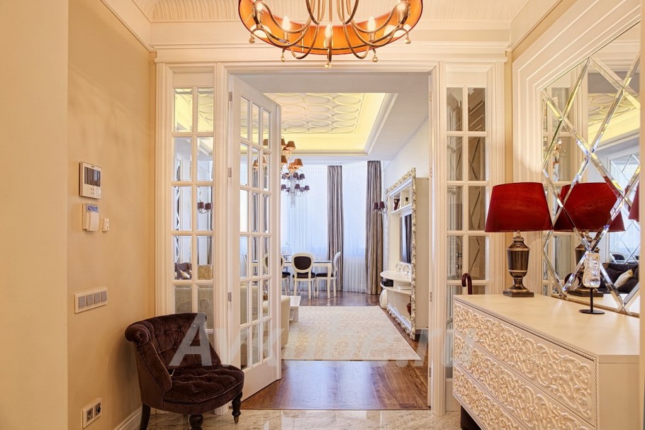 Буазери ар деко золото