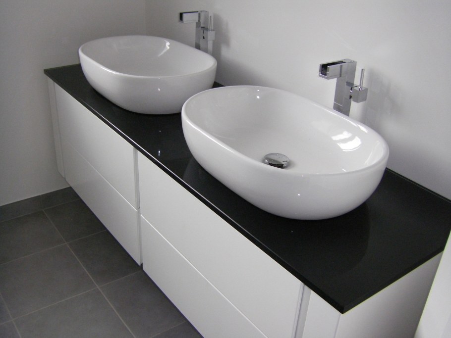 Фаянс ванны