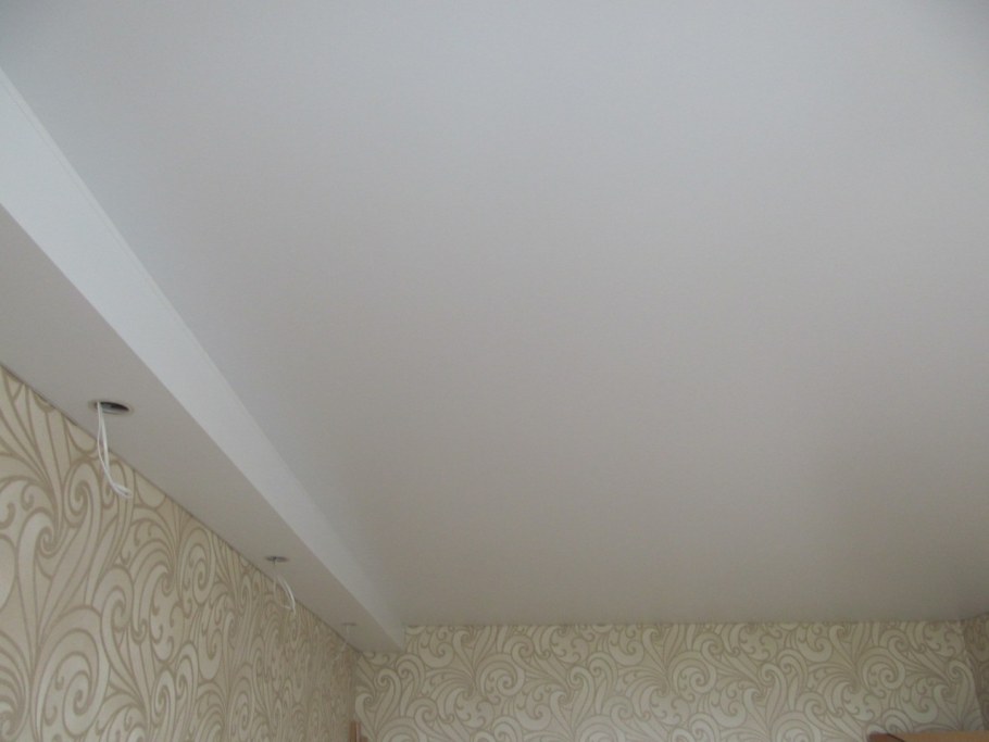 Выступ на потолке