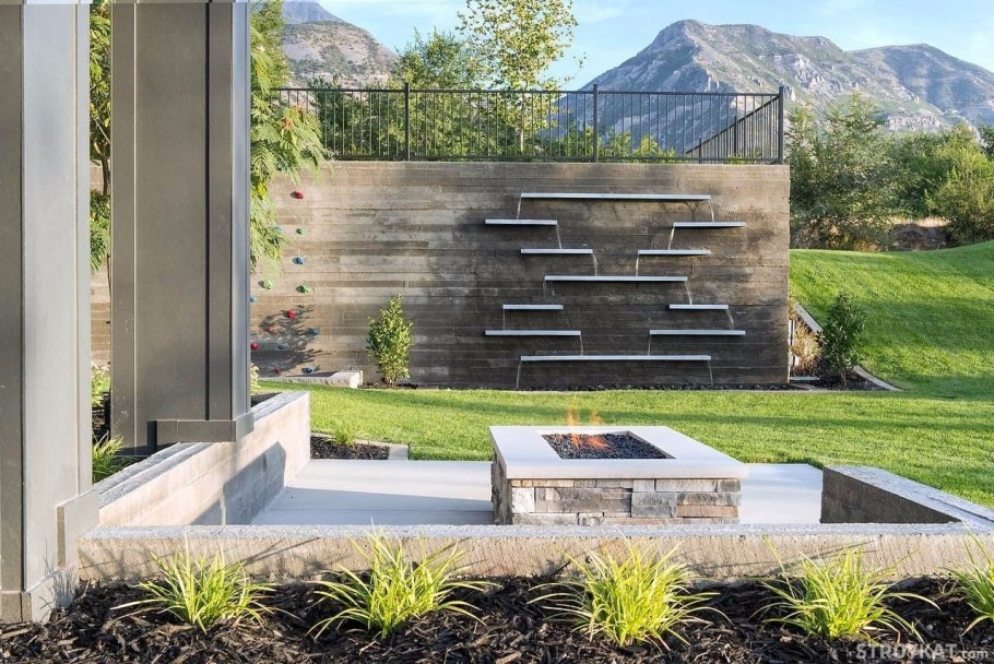 Сад в стиле Хай тек