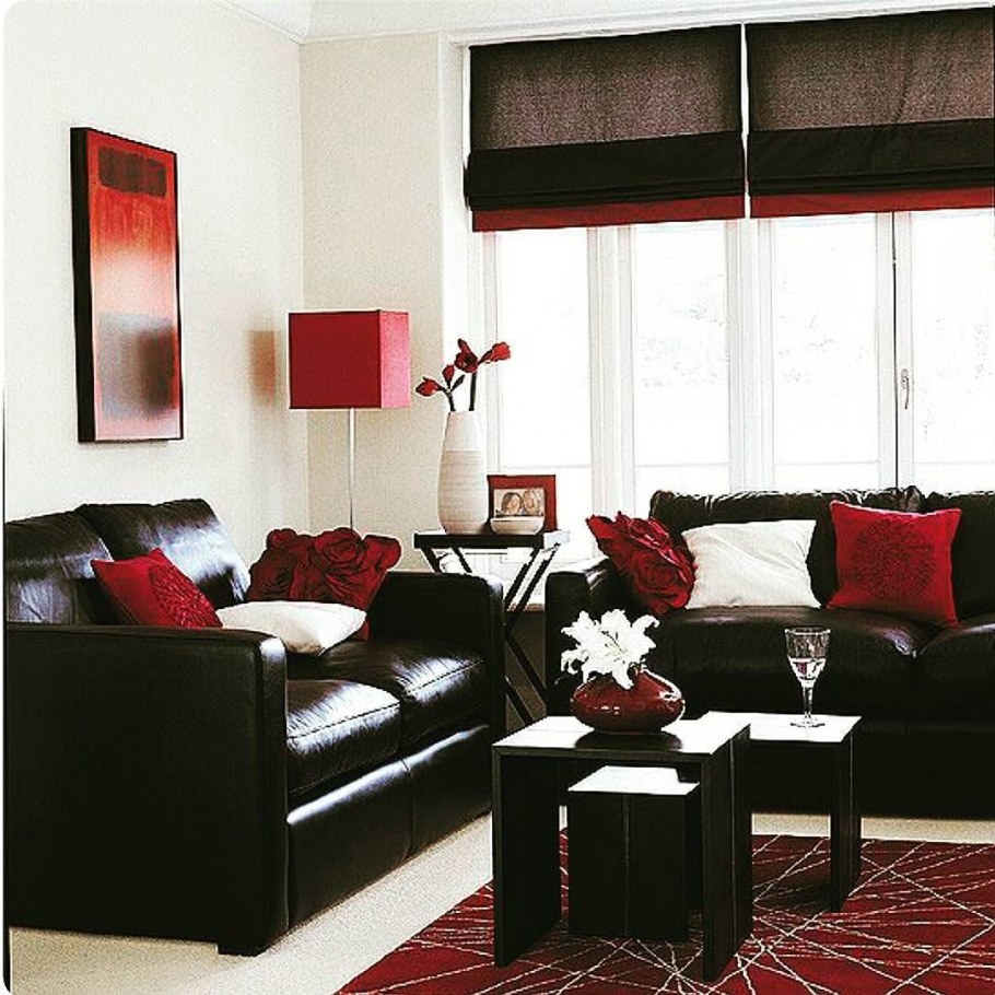 Бордовый интерьер гостиной