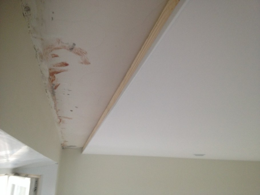 Натяжной потолок с пригибом