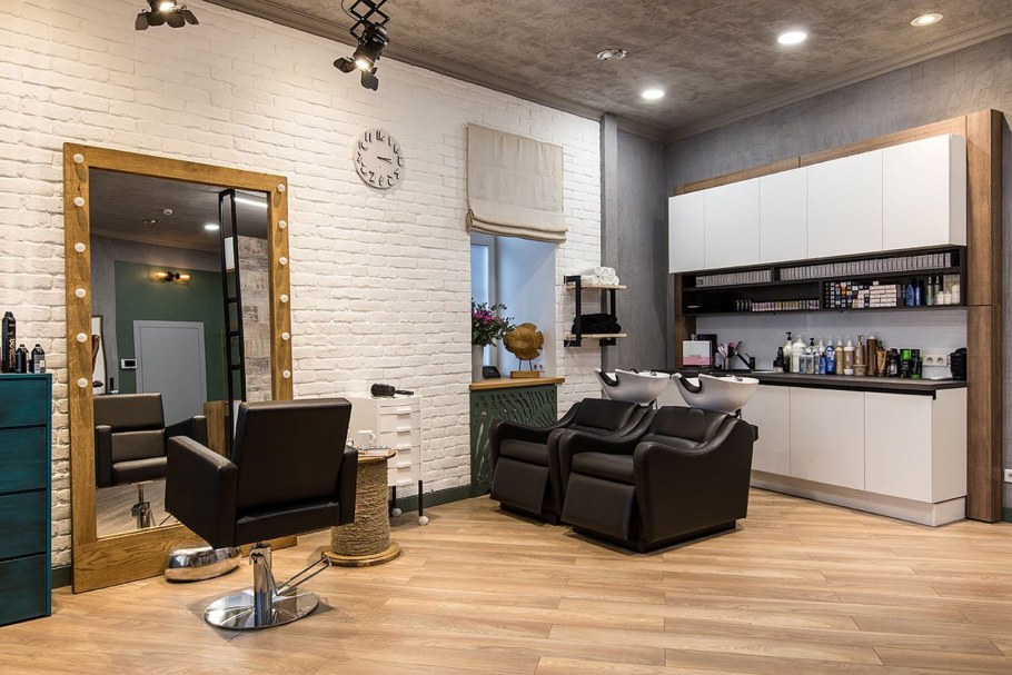 Интерьер салона красоты в стиле лофт