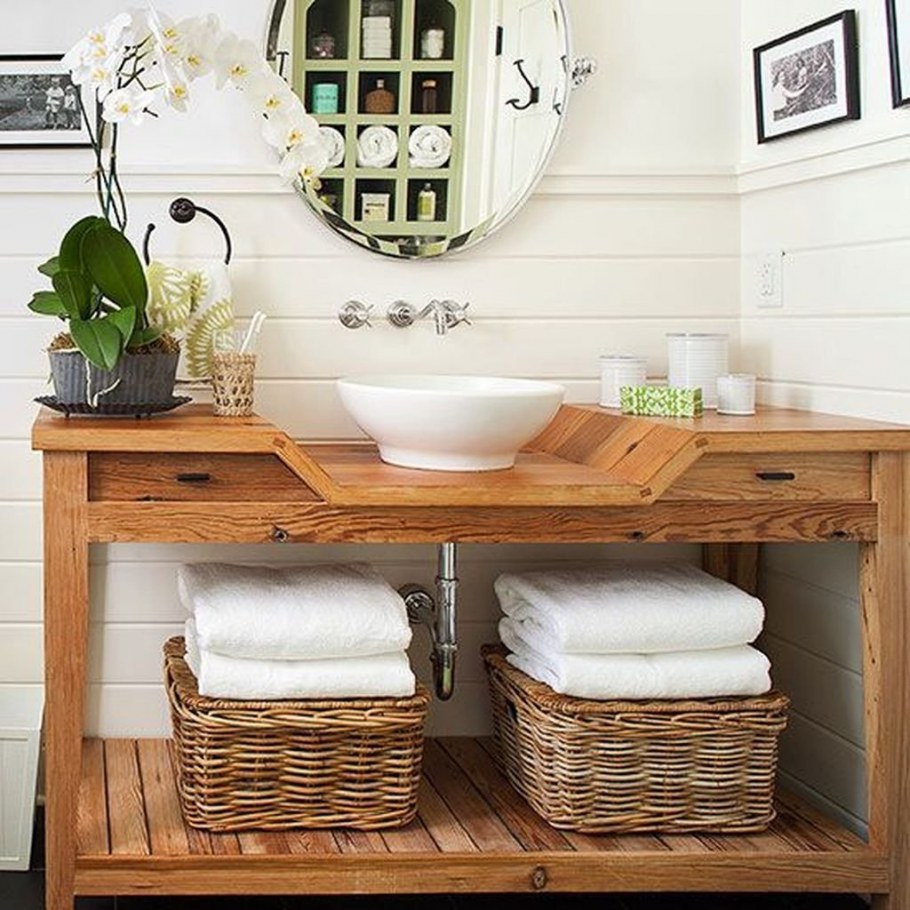 Консоль в ванную комнату из дерева