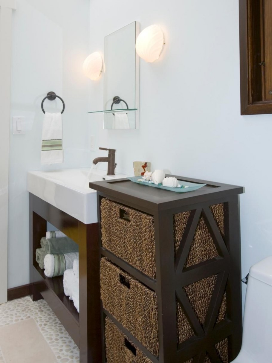 Полочки под раковину в ванную