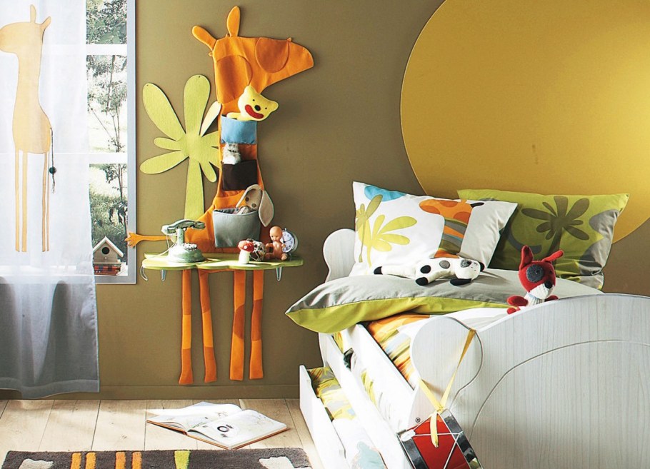 Украшение детской комнаты