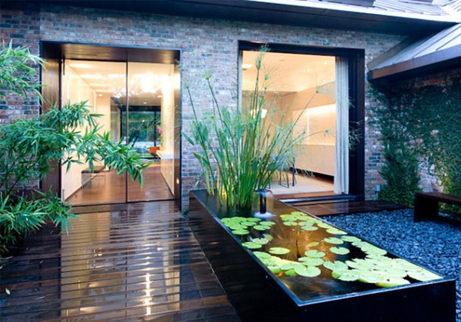 Водоем в современном стиле