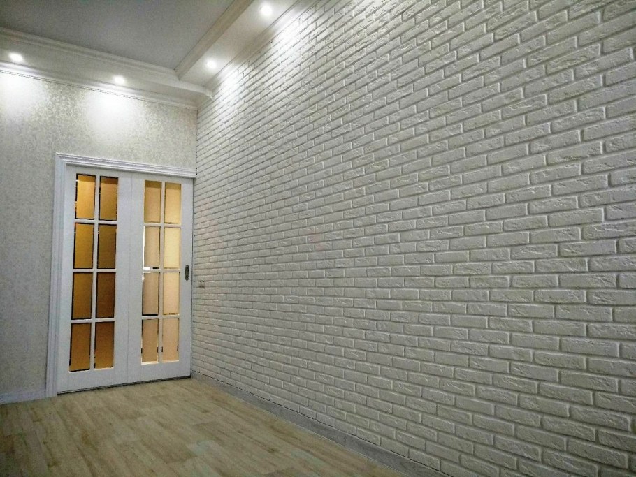 Крашеный декоративный кирпич