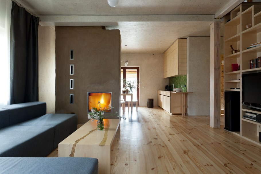 Дом внутри обычный