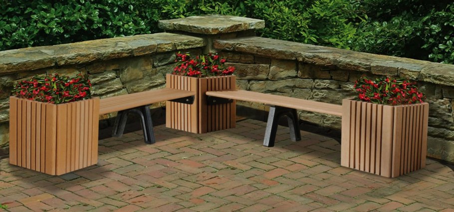 Оригинальные клумбы из дерева