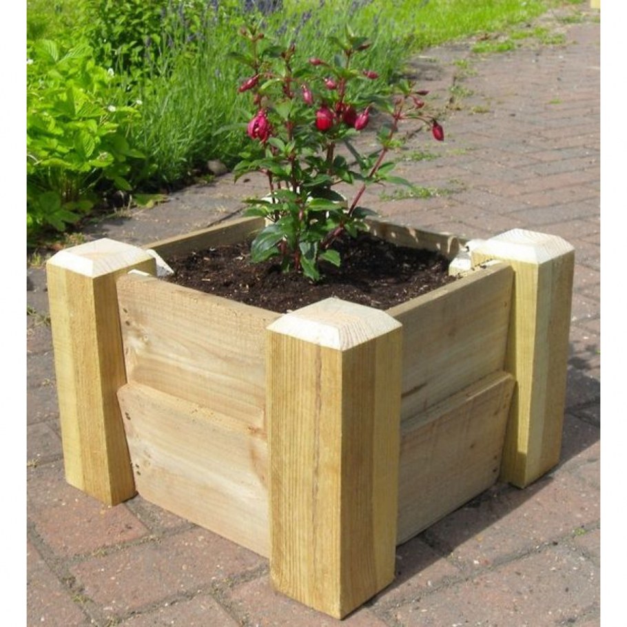 Поставки для цветов для сада