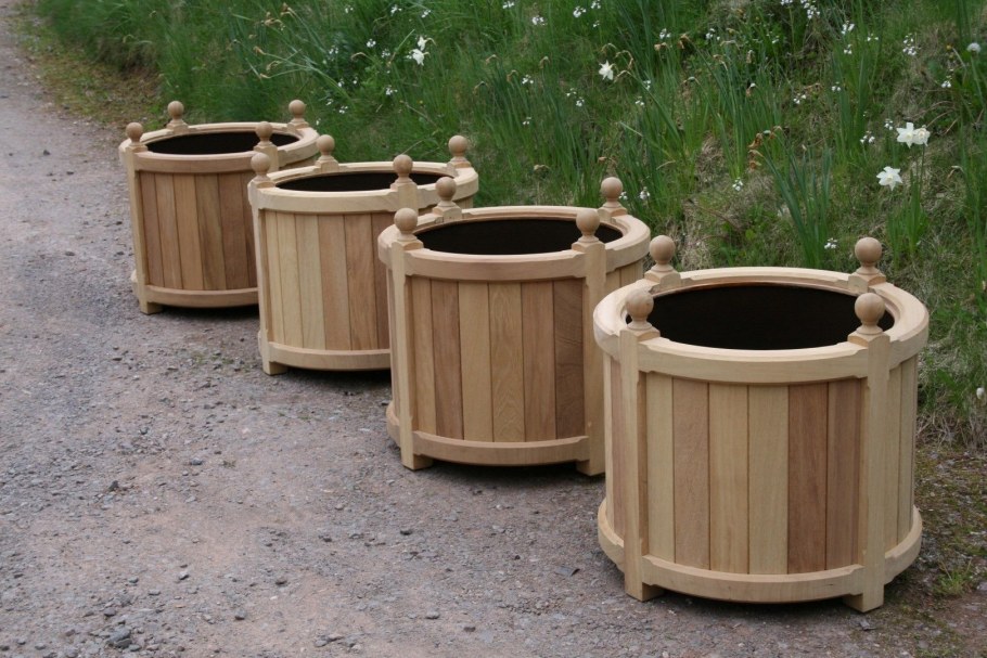 Полка для цветов