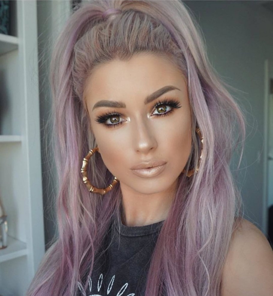 Мелирование с розовым оттенком