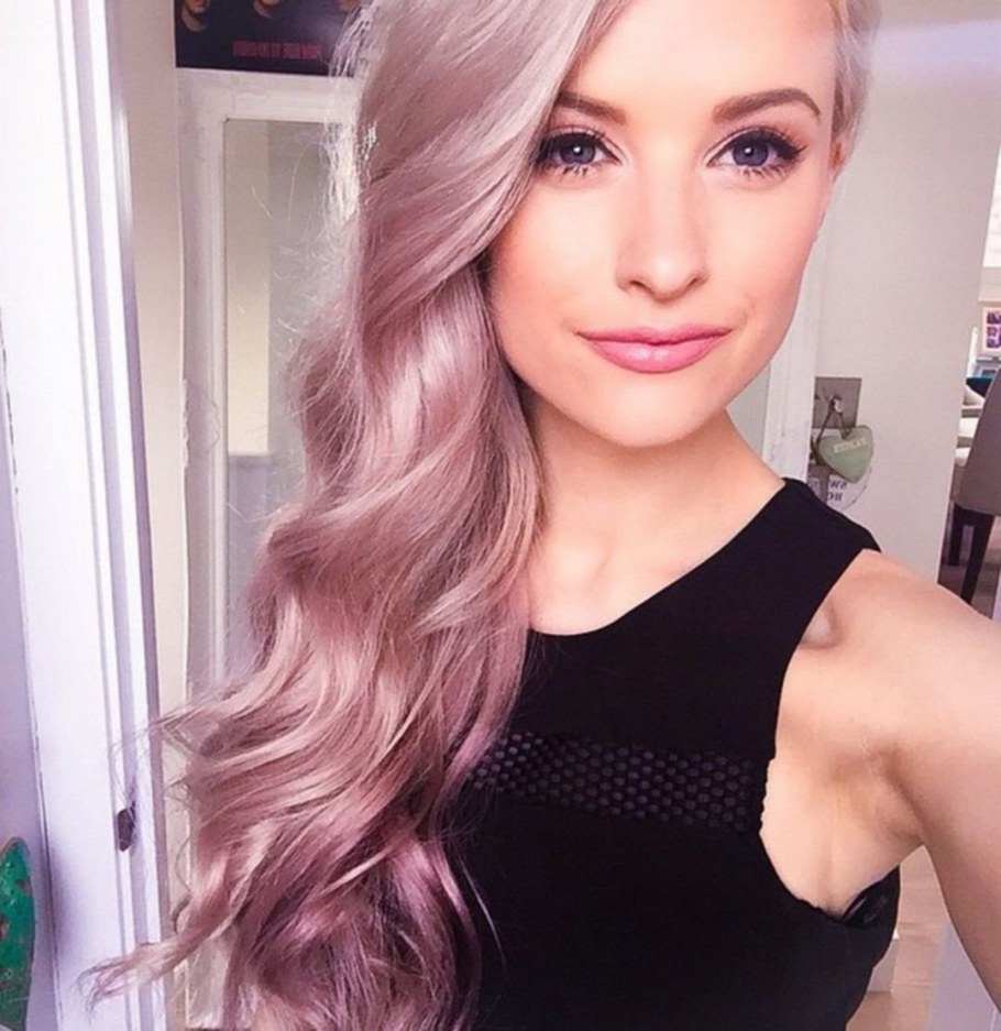 Пыльно розовый цвет волос