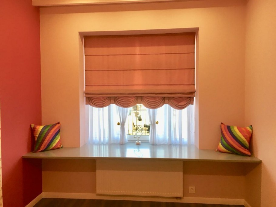 Decoo римские шторы