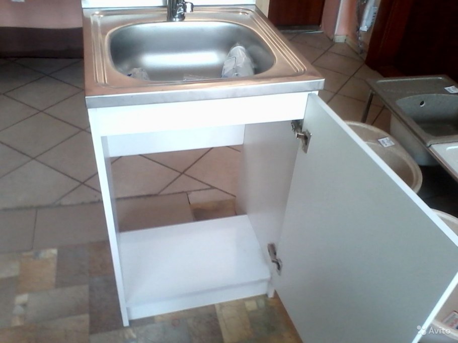 Сборка тумбочки под мойку