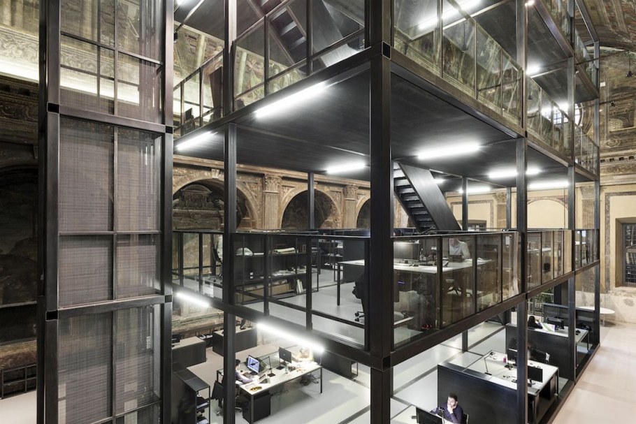 Завод интерьер