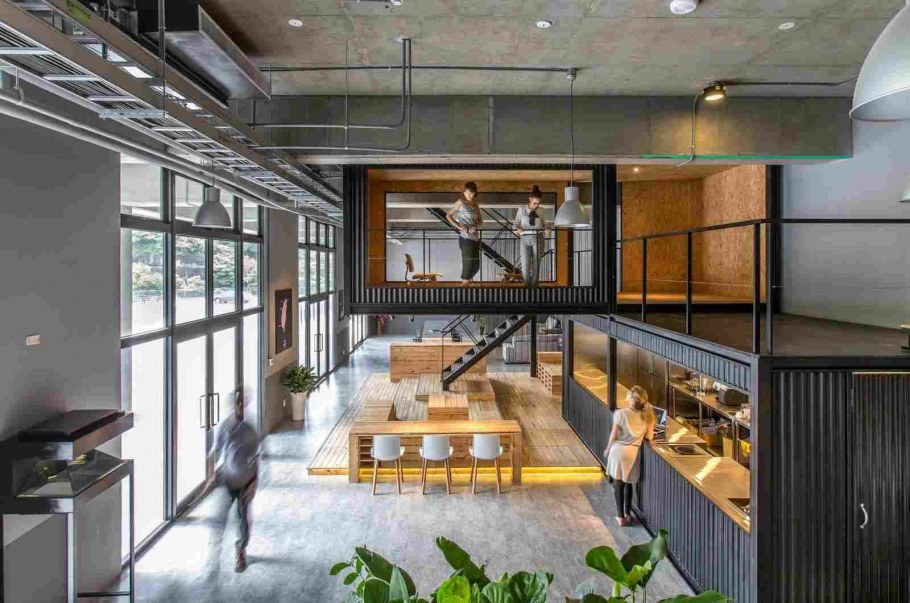 Офисное здание в стиле лофт