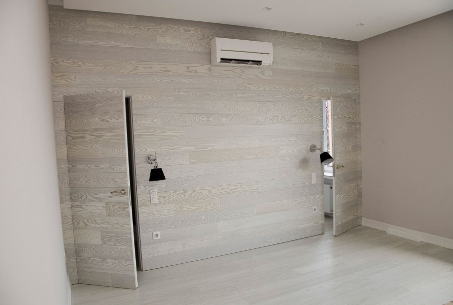 Темно серые двери