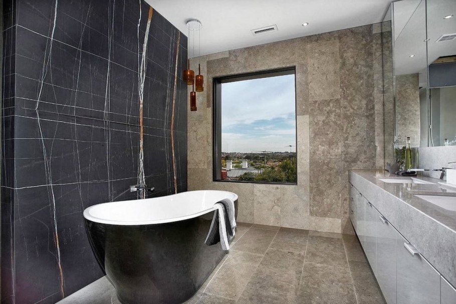 Сахара Ноир мрамор в интерьере