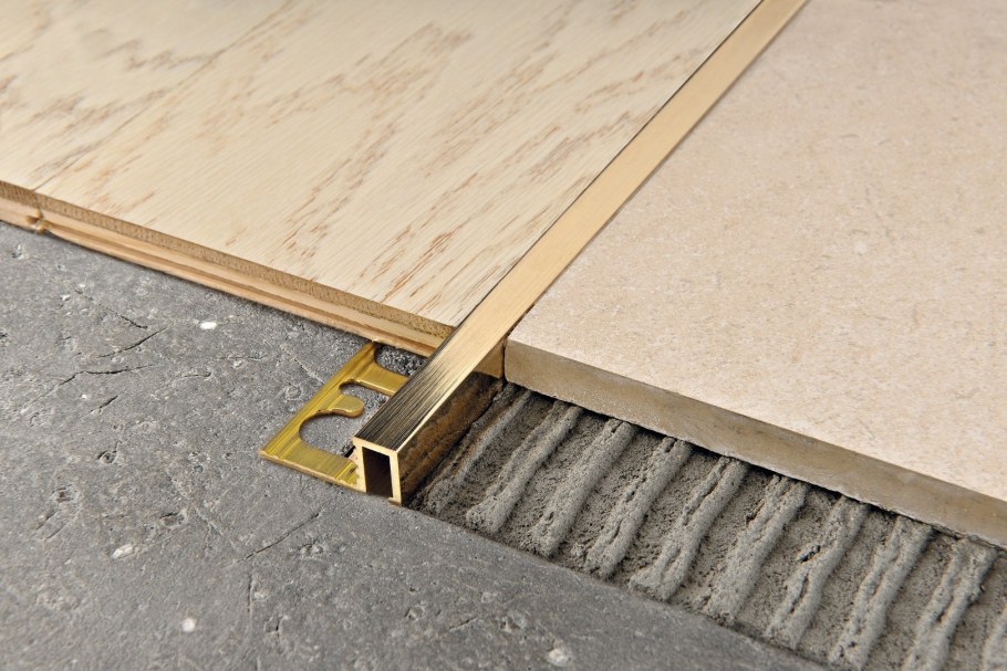 Люминиевый лестничный порожек для Pergo PGVSTPCLICK Vinyl click