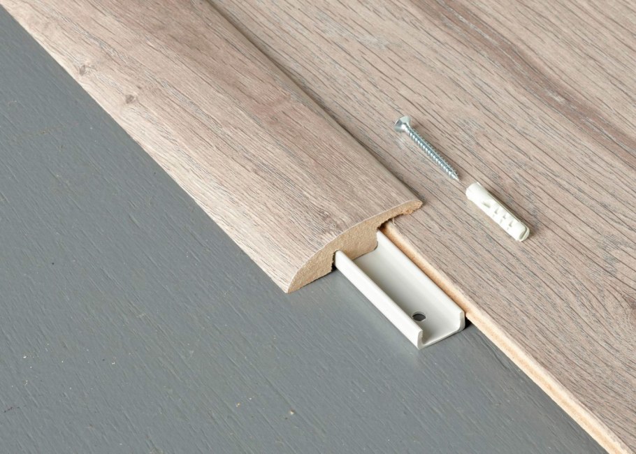 Латунный профиль Прогресс Профилес