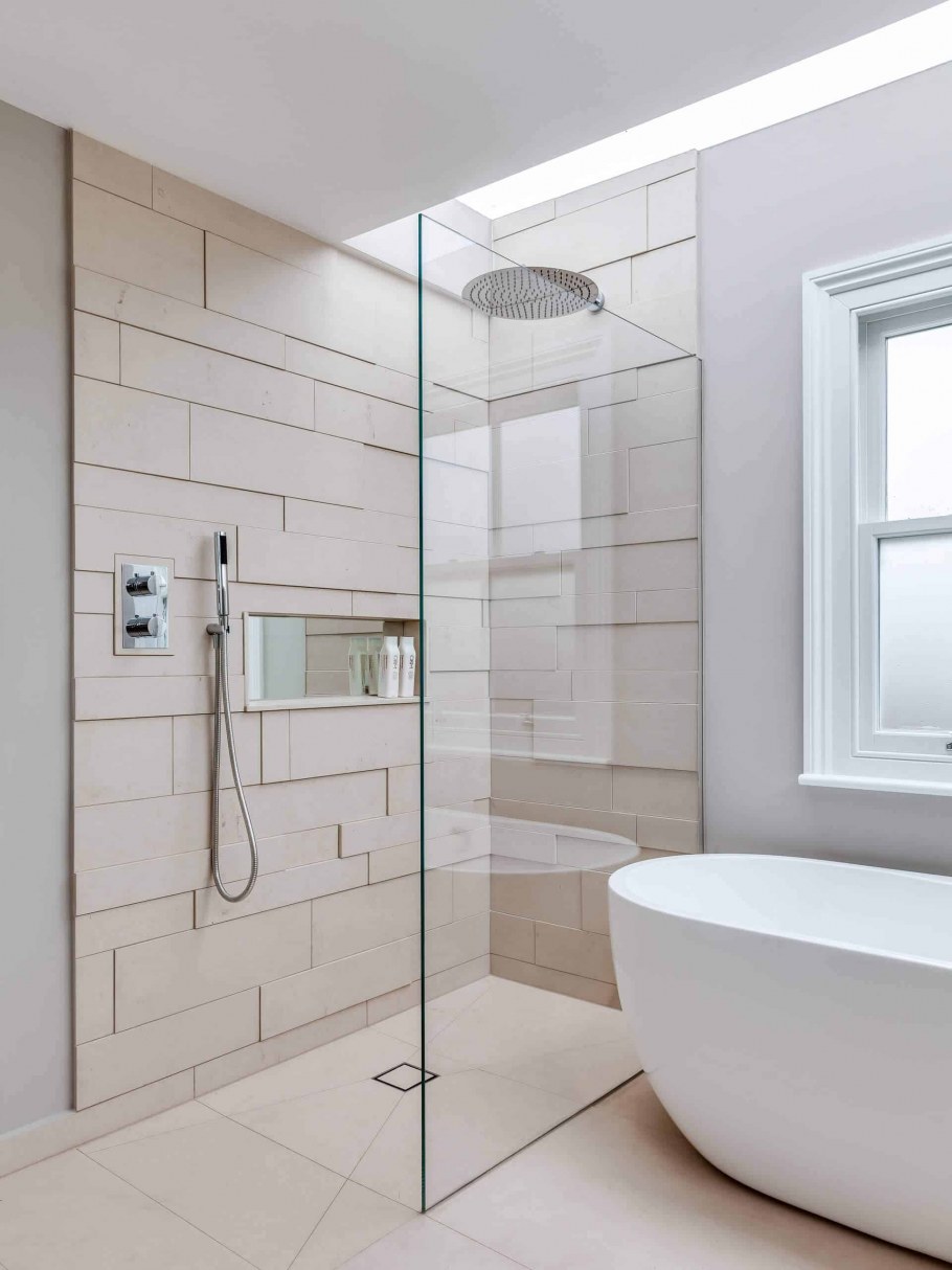 Душевые комнаты