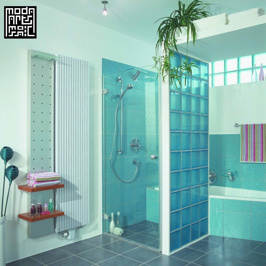 Красивый интерьер душевой