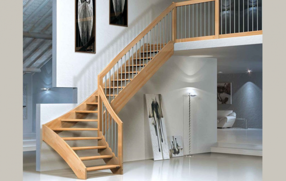 Лестницы на монокосоуре из металла