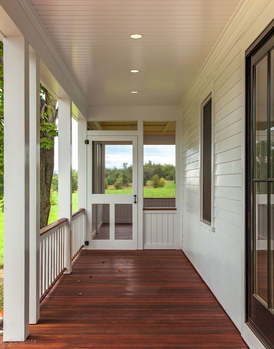 Отделка веранды на даче