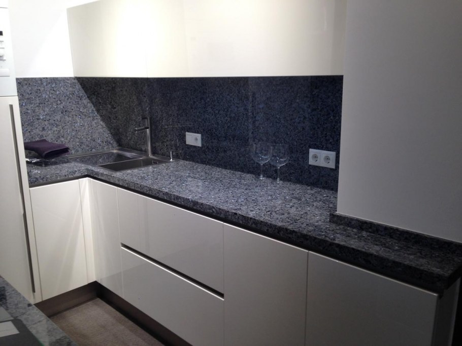 Столешница Блю Перл