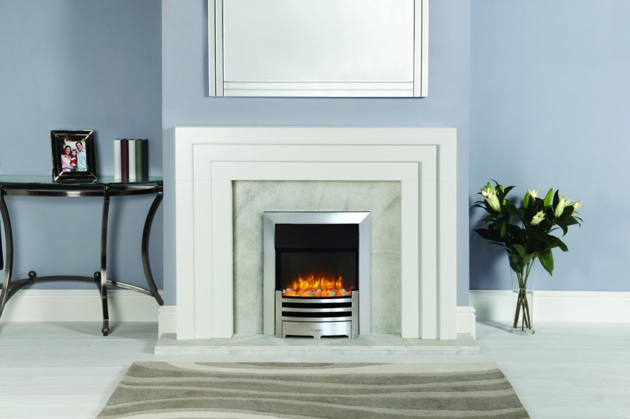 Деревянный камин в интерьере