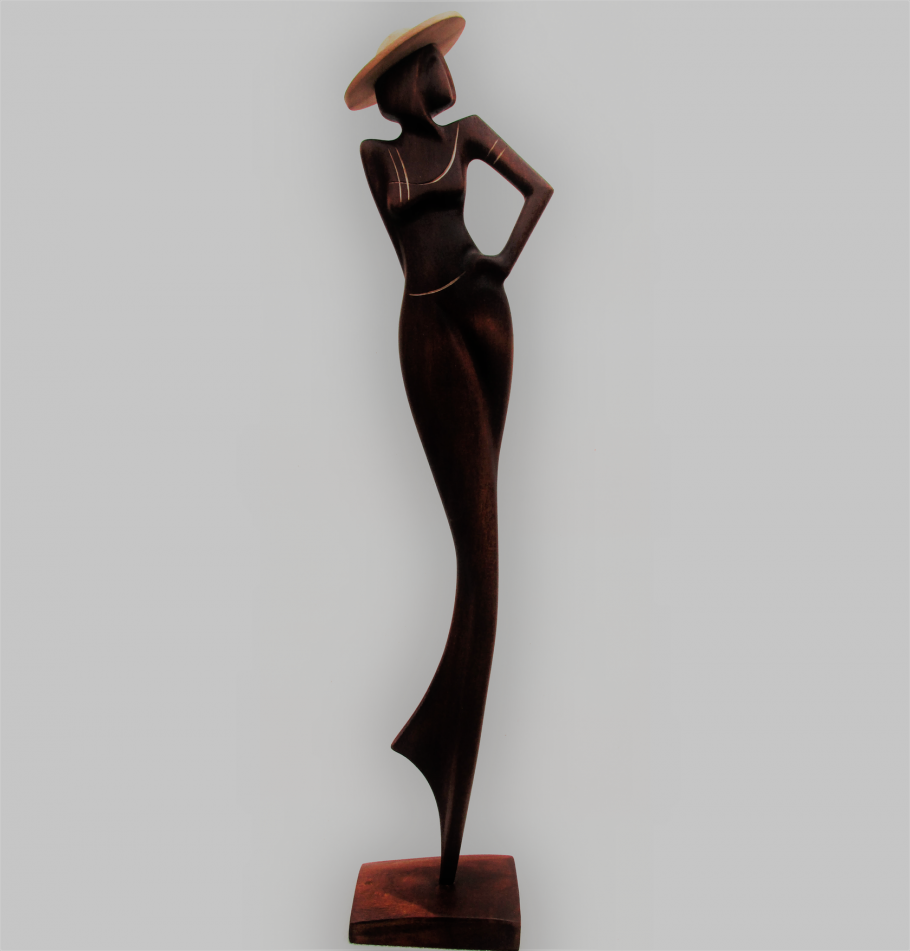 Фигурка деревянная