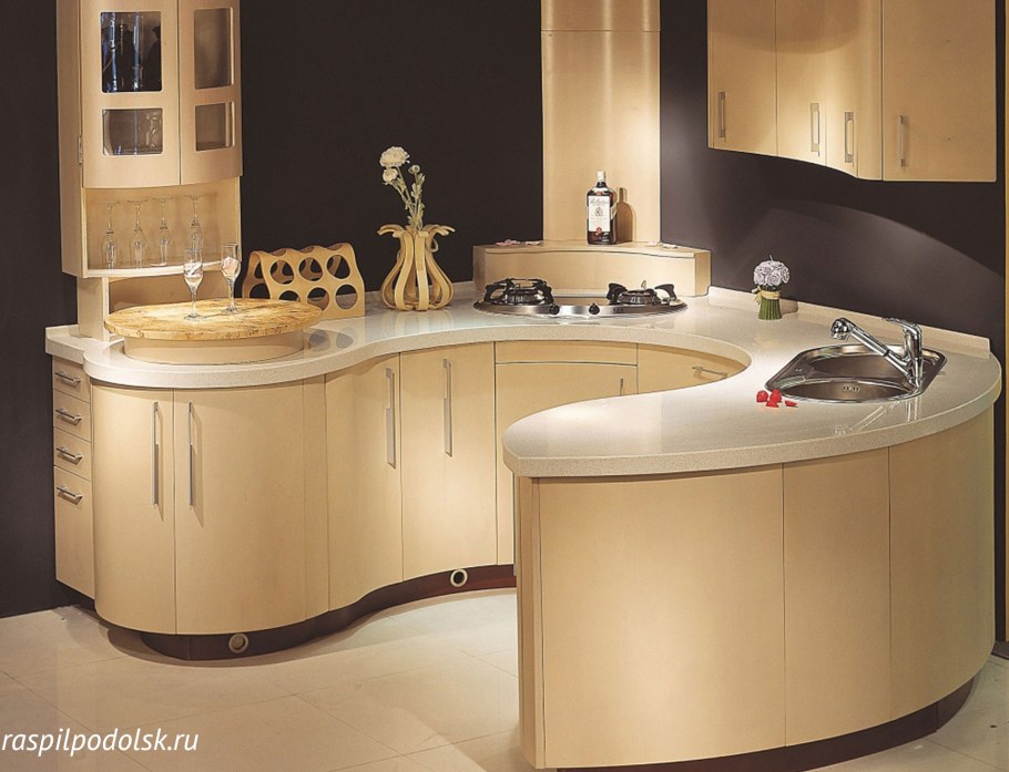 Круглые кухонные гарнитуры