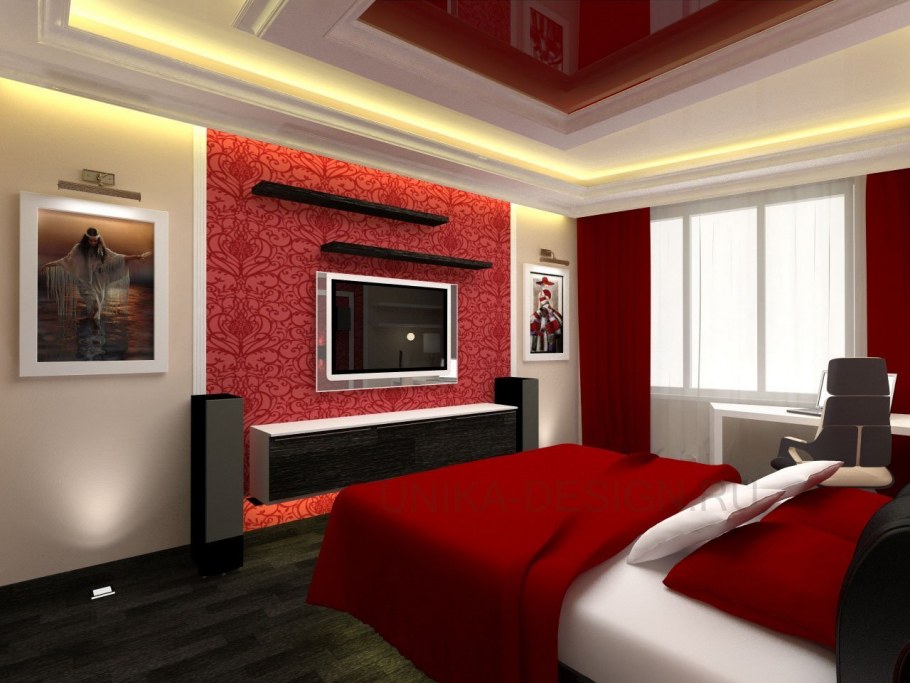 Красная спальня с кучей ящиков