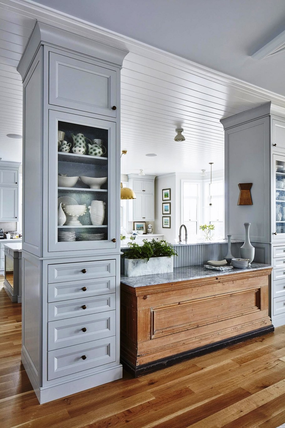 Телеканал бобер Сара Ричардсон