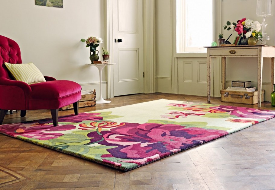 Пушистый ковер в гостиную