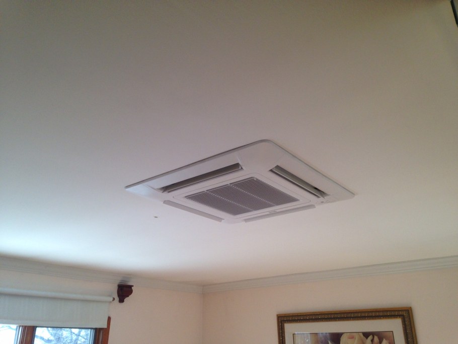 Кондиционер в интерьере