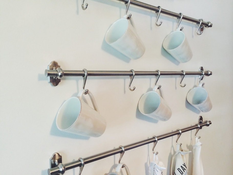 Рейлинг черный для кухни