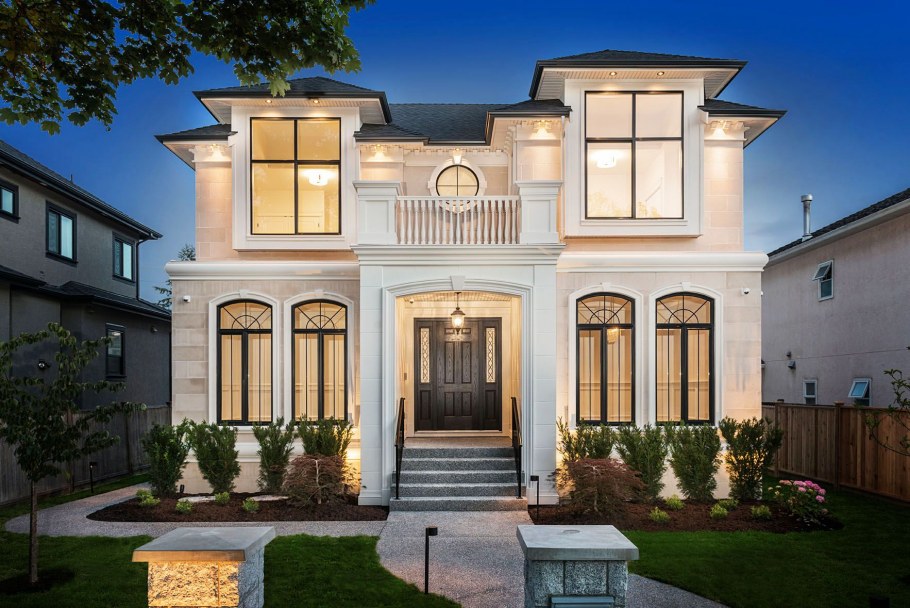 Французская Неоклассика фасад