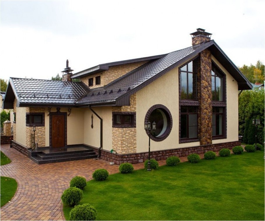 Баварский Шале камень и дерево