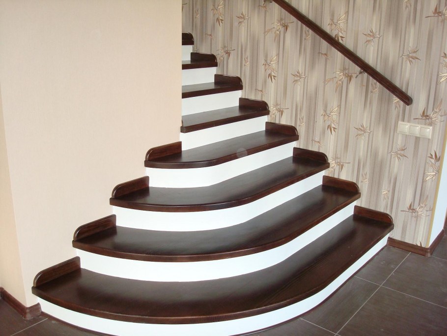 Отделка лестницы