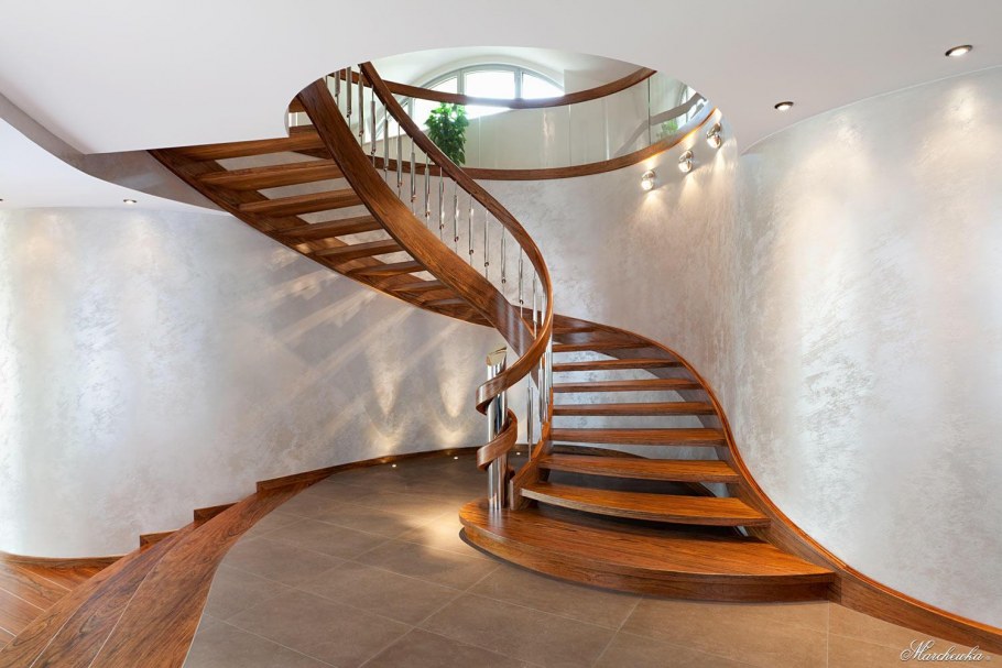 Мраморная лестница