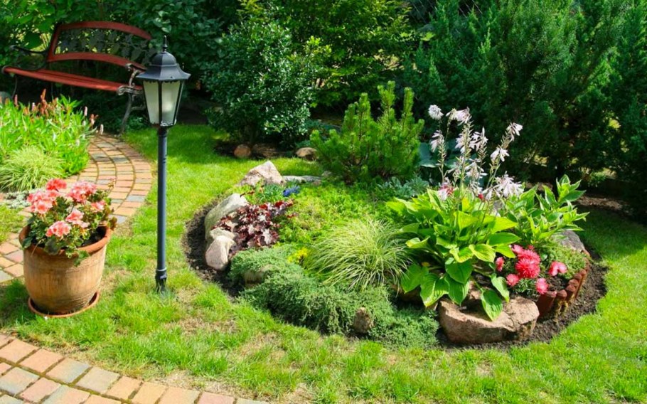 Клумба "Альпийская горка"