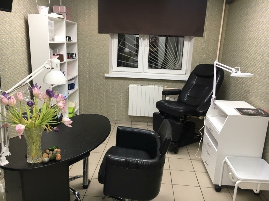 Рабочее место мастера педикюра