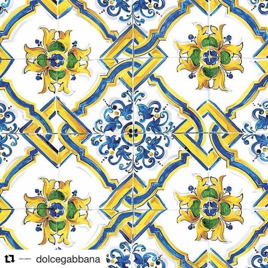 Dolce Gabbana Majolica pattern
