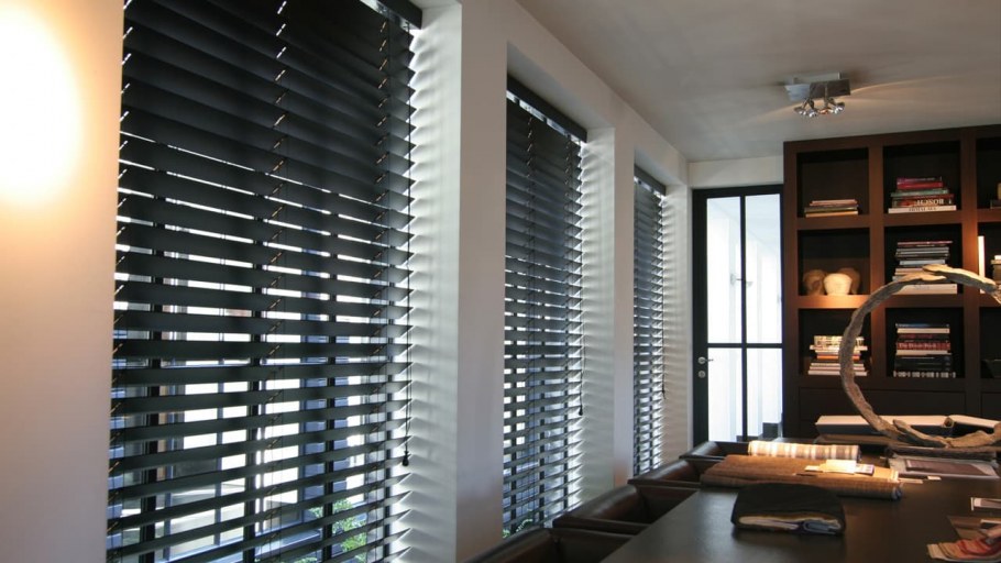 Жалюзи во всю стену