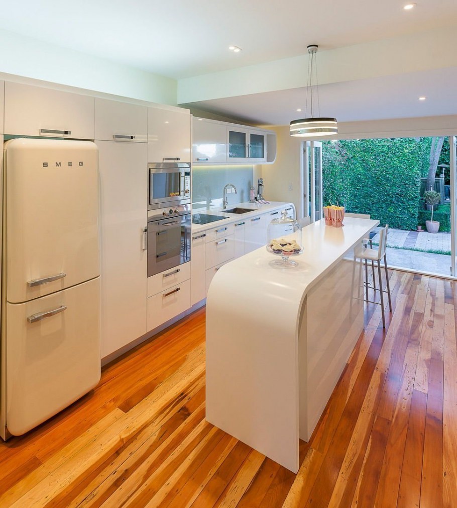 Лофт с холодильником Smeg